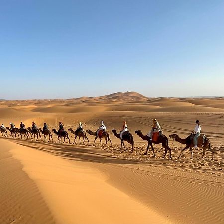 Young Luxury Camp Merzouga Εξωτερικό φωτογραφία