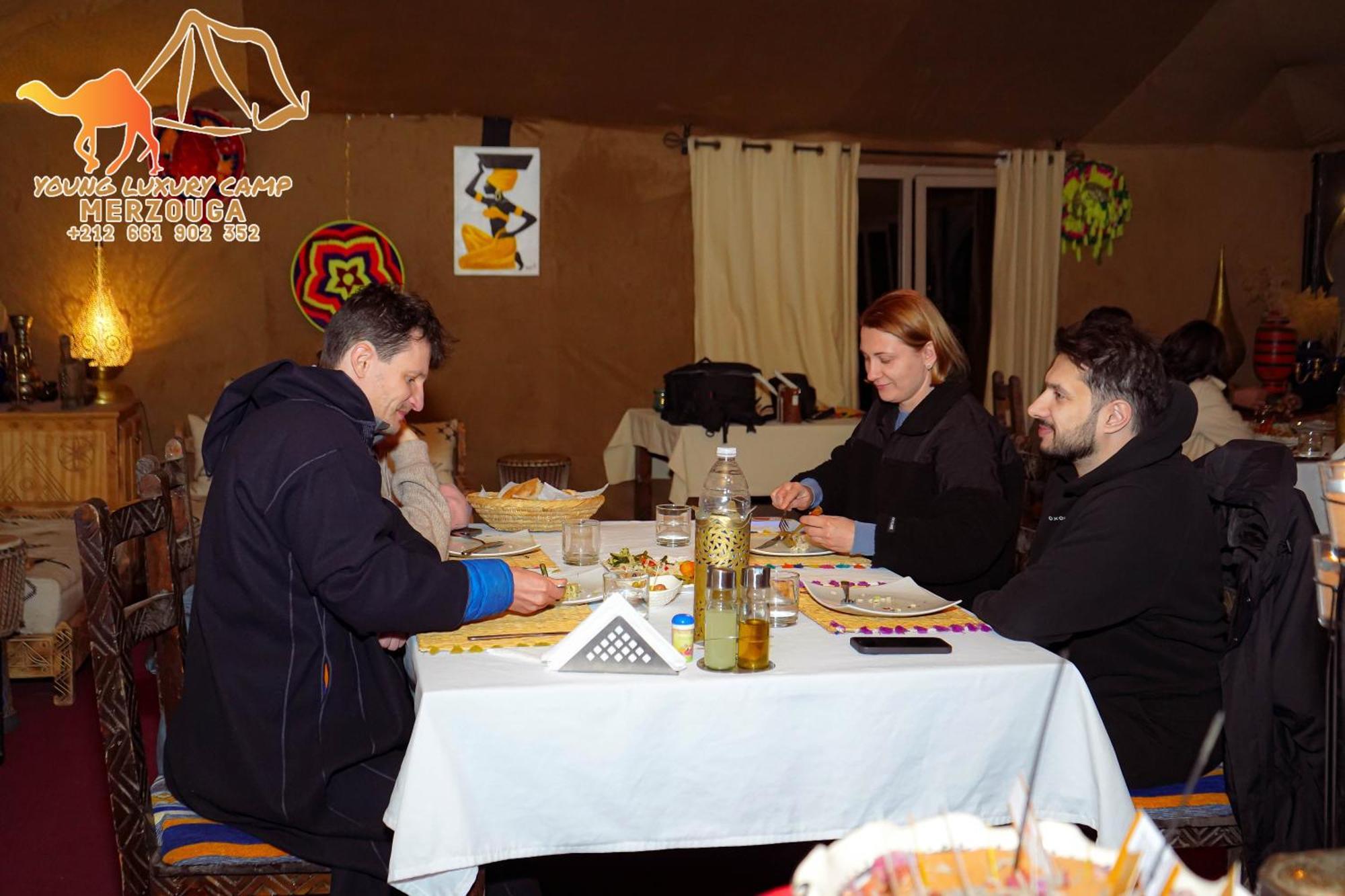 Young Luxury Camp Merzouga Εξωτερικό φωτογραφία