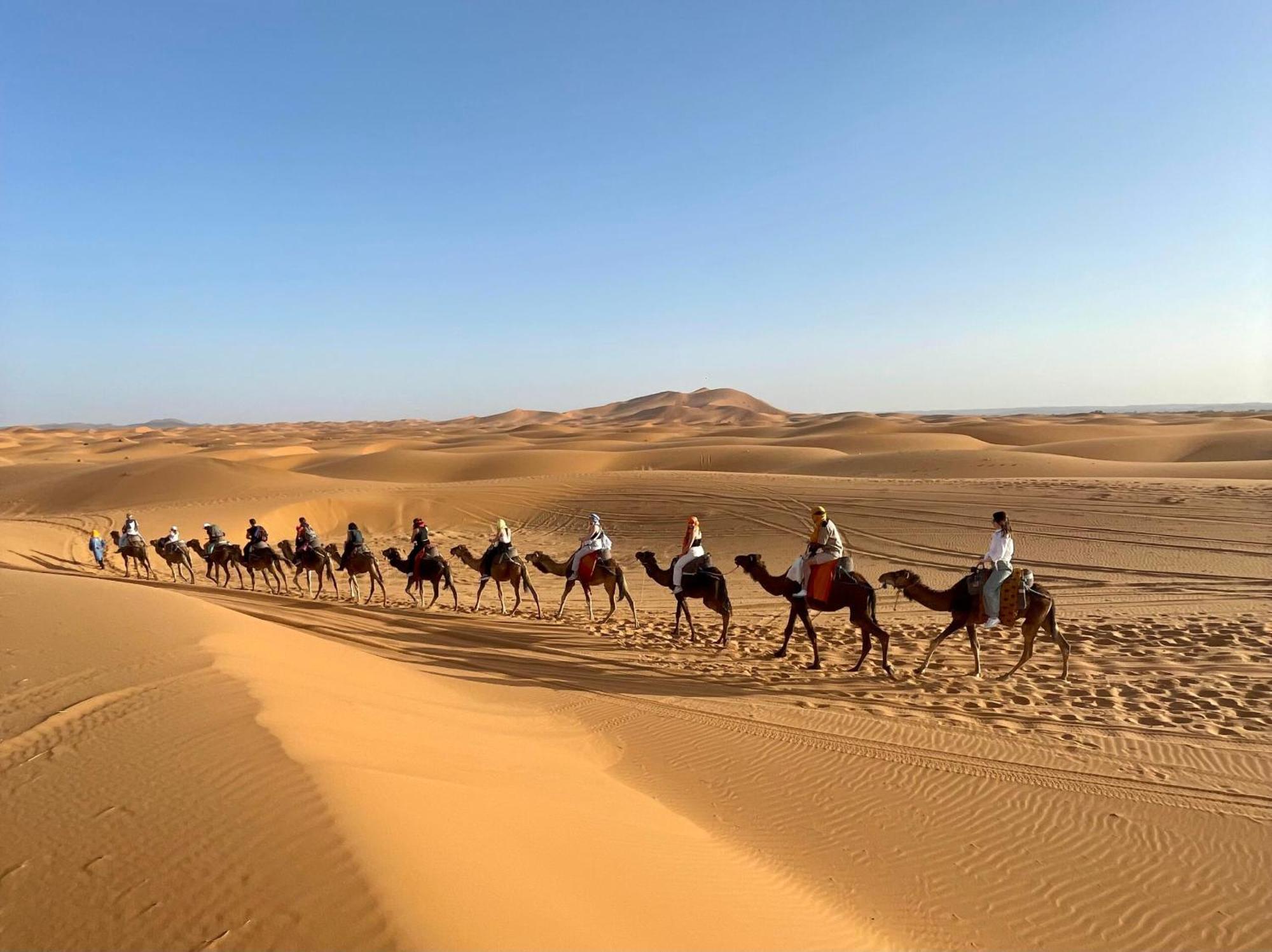 Young Luxury Camp Merzouga Εξωτερικό φωτογραφία